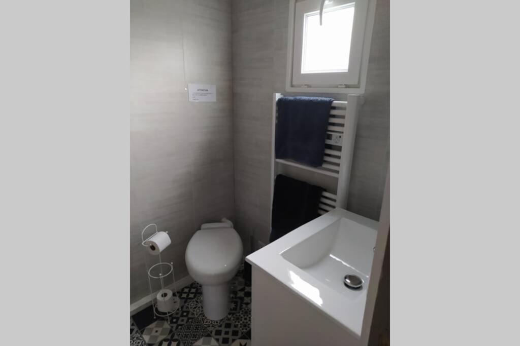 Appartement Tiny House à Amécourt Extérieur photo